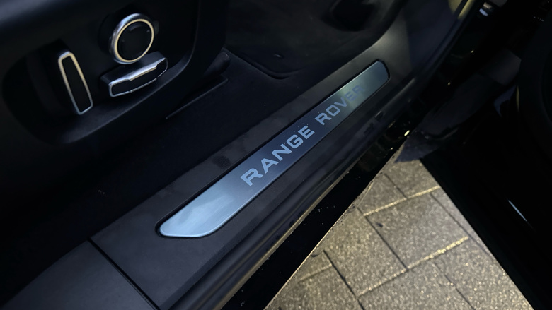 Land Rover Range Rover Evoque 2.0 D200 Dynamic HSE 5dr Auto Diesel Hatchback